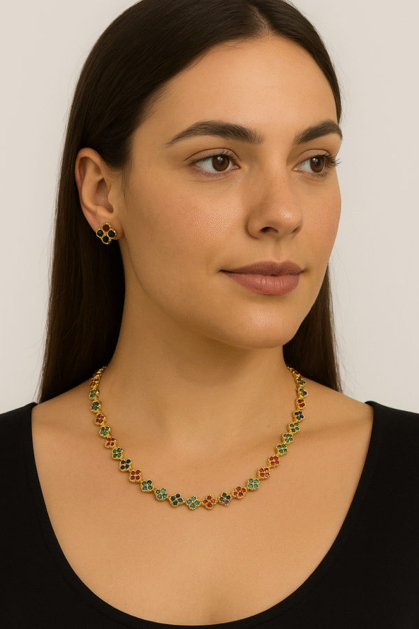 Colar + Brinco De Florzinha Em Zircônio Folheado A Ouro Em 18K - Imagem 3